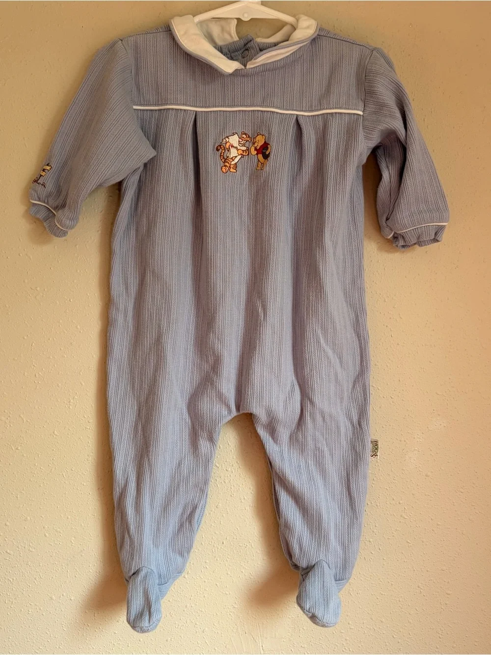 Vintage Pooh Baby One-Piece Footed Sleeper with Animal Embroidery